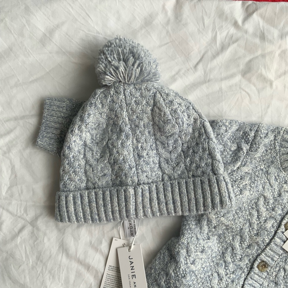 Janie and Jack Cable Knit Baby Set 18–24 Months NWT | Sweater Pants Hat - Picture 3 of 8